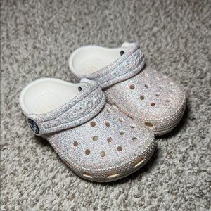 Toddler Girl White Glitter Crocs Size 6